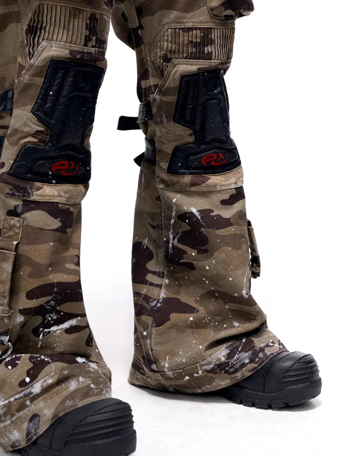 Personsoul Mico-flare Camo Cargo Pant