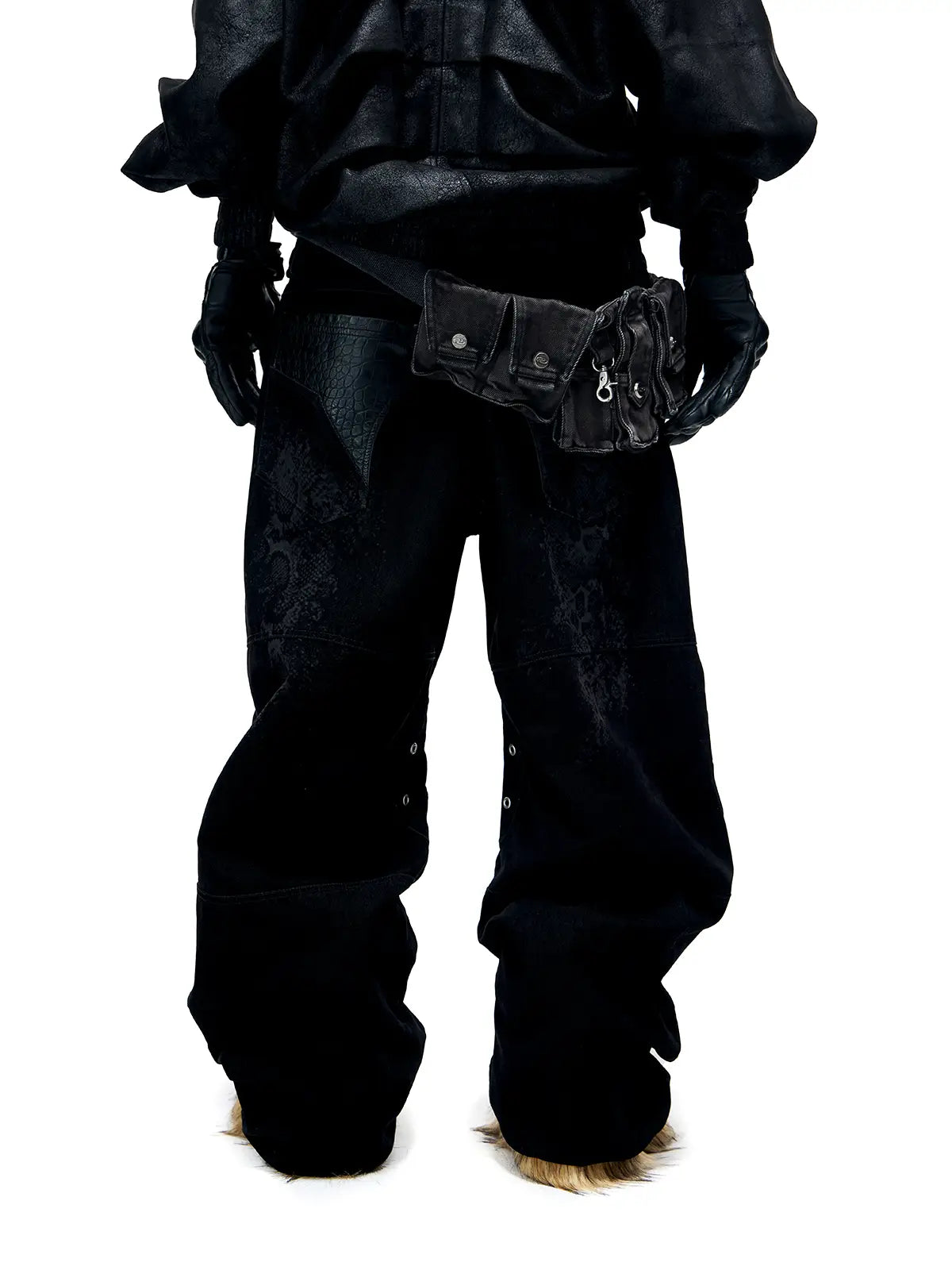 Personsoul Snake Texture Black Jeans