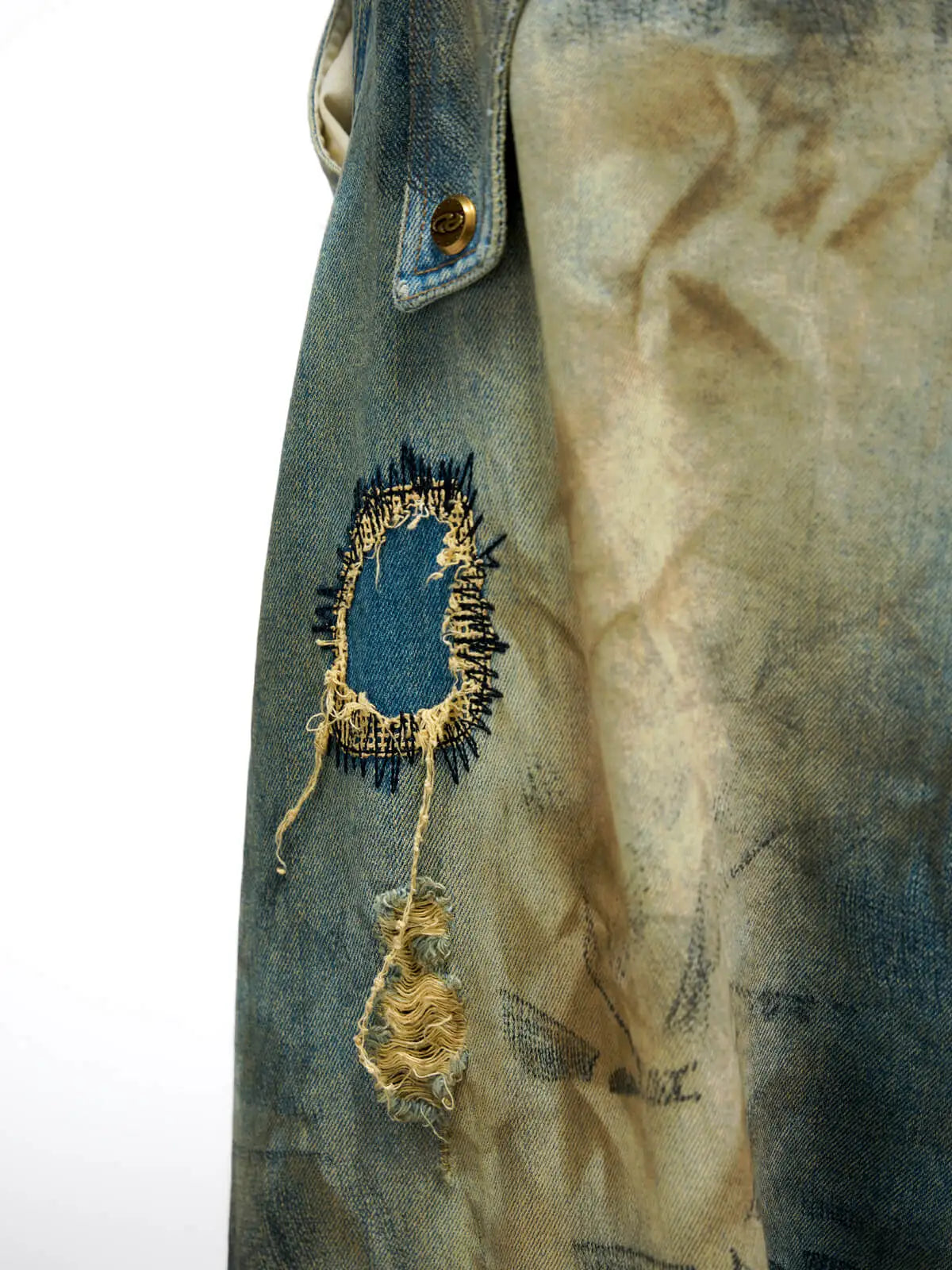 Personsoul Stain Embroidery Scimitar Jeans