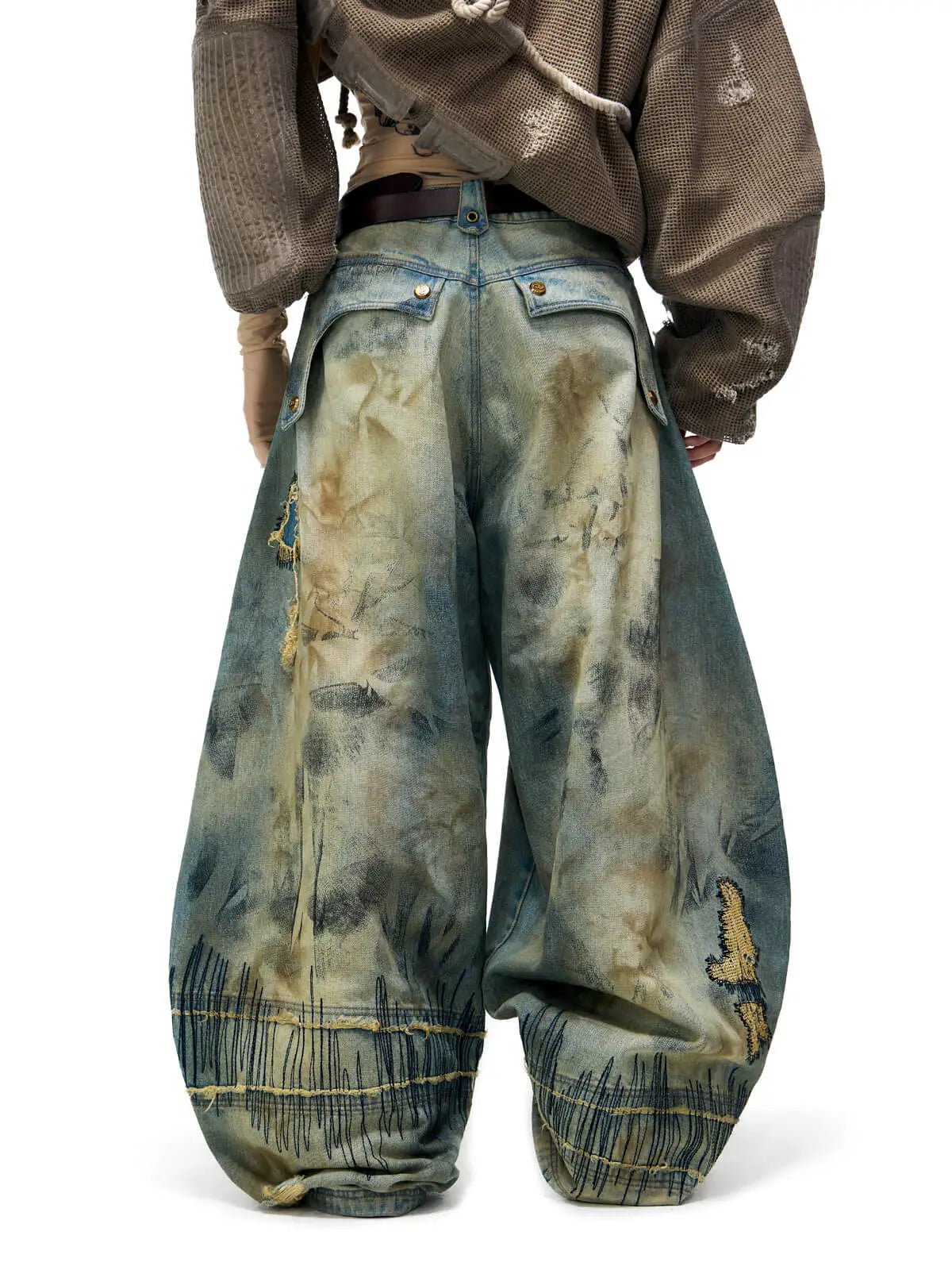 Personsoul Stain Embroidery Scimitar Jeans