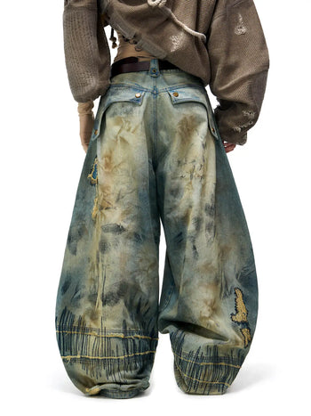 Personsoul Stain Embroidery Scimitar Jeans