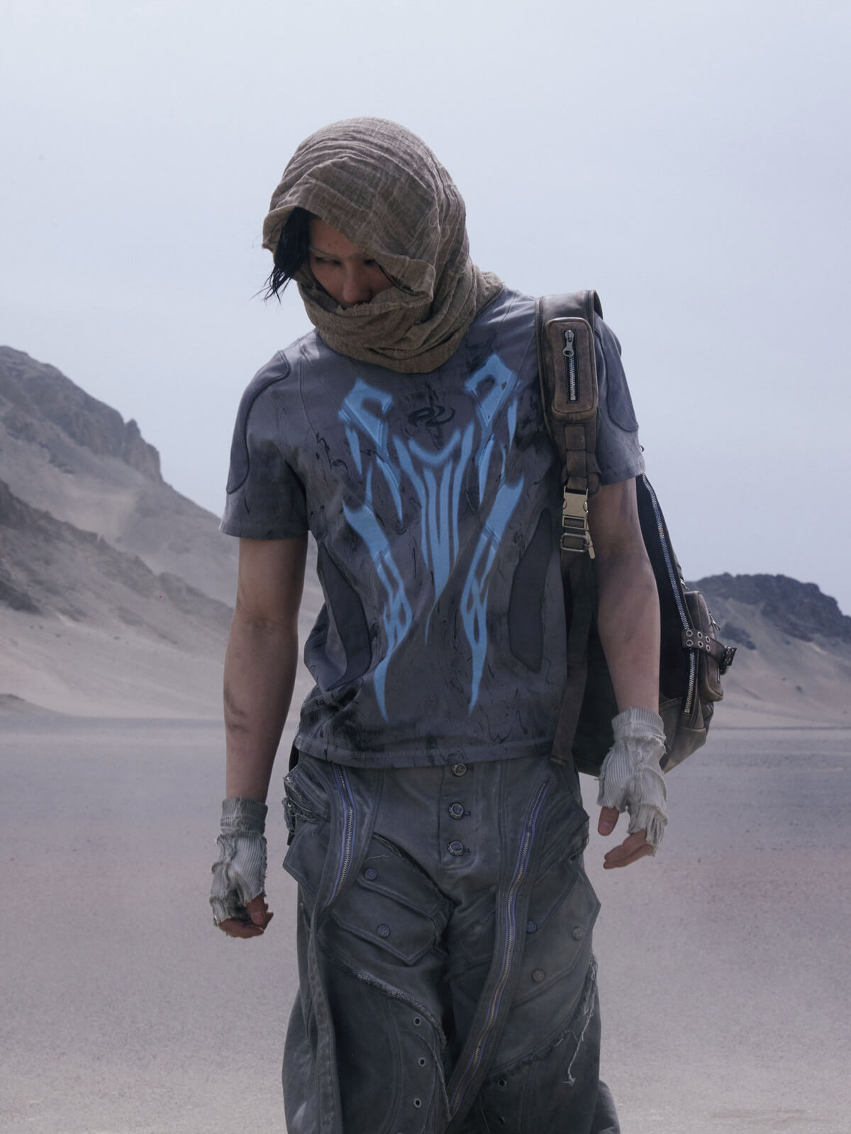 Personsoul Stains Slim Fit T-Shirt