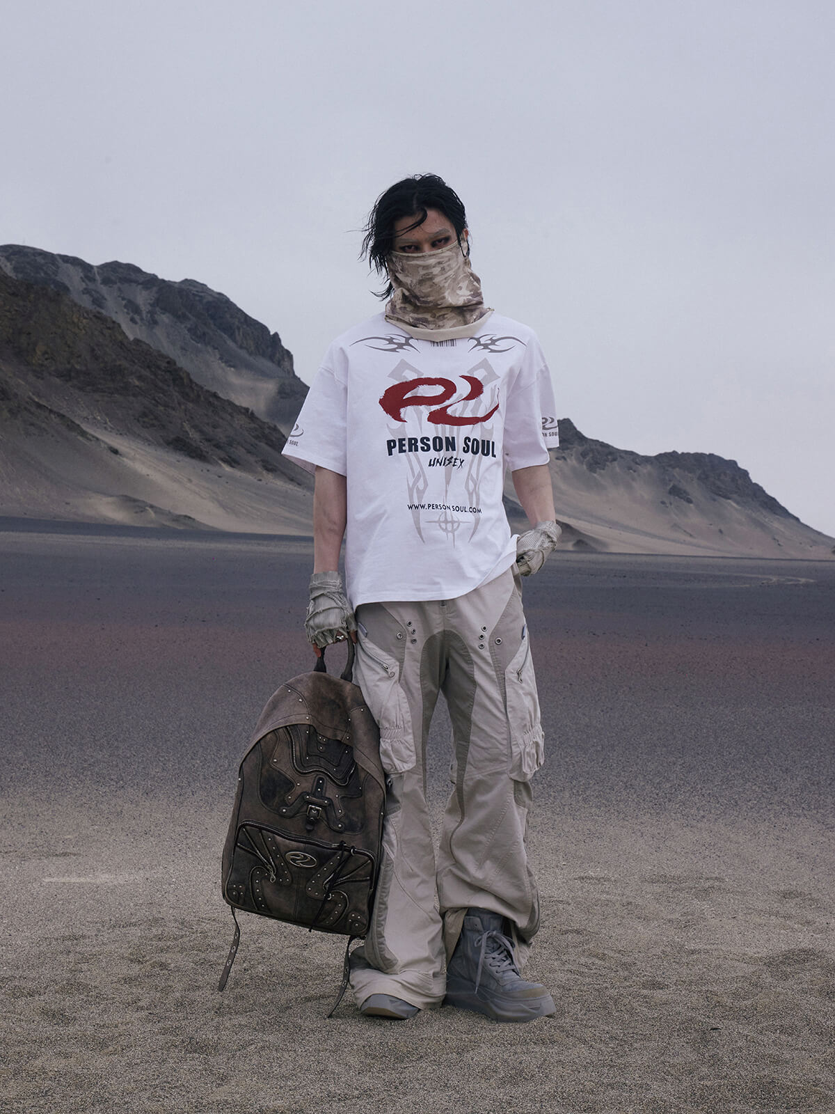Personsoul Basic Logo Washed Oversized T-Shirt